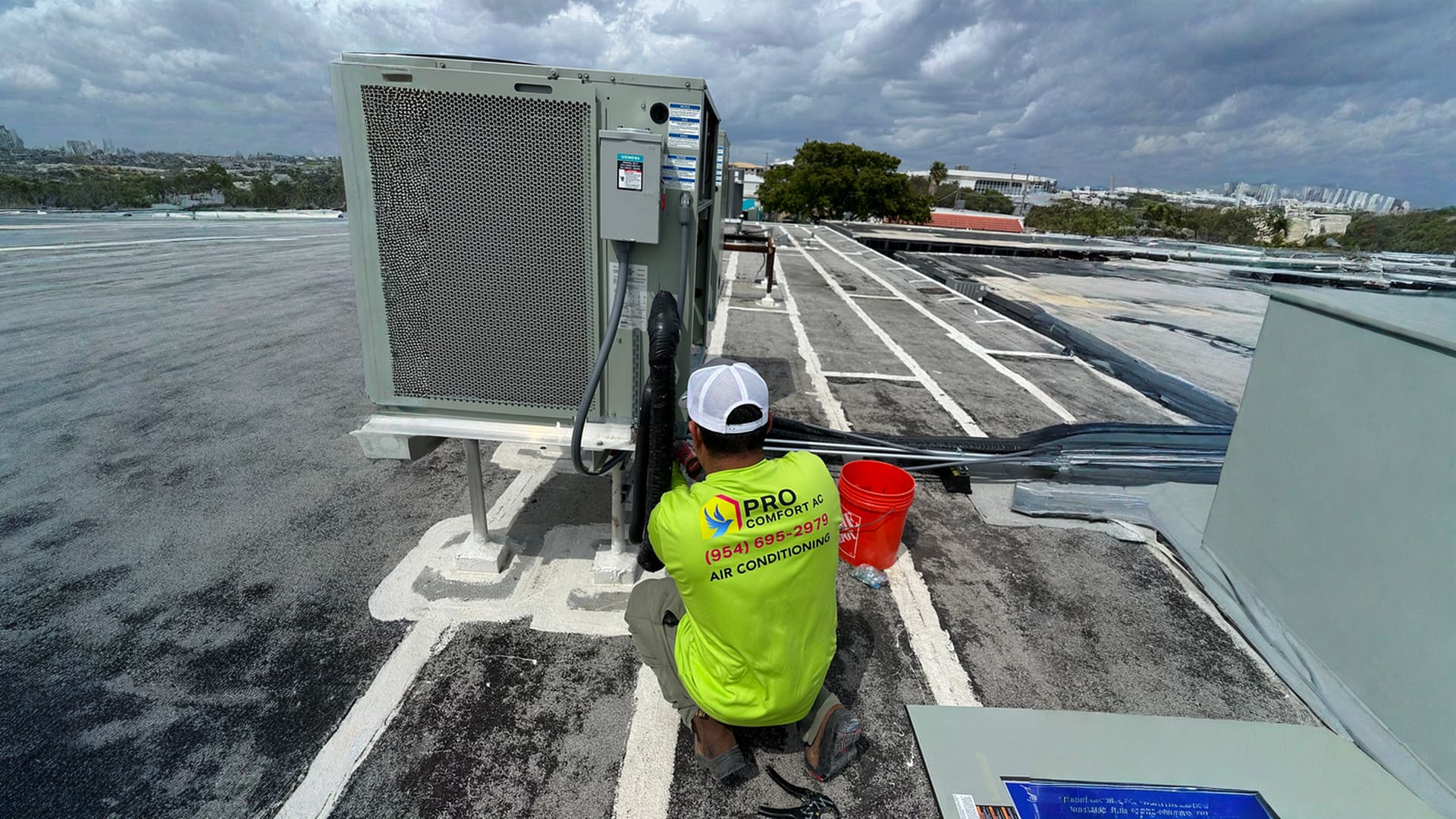 Commercial rooftop unit repair South Florida